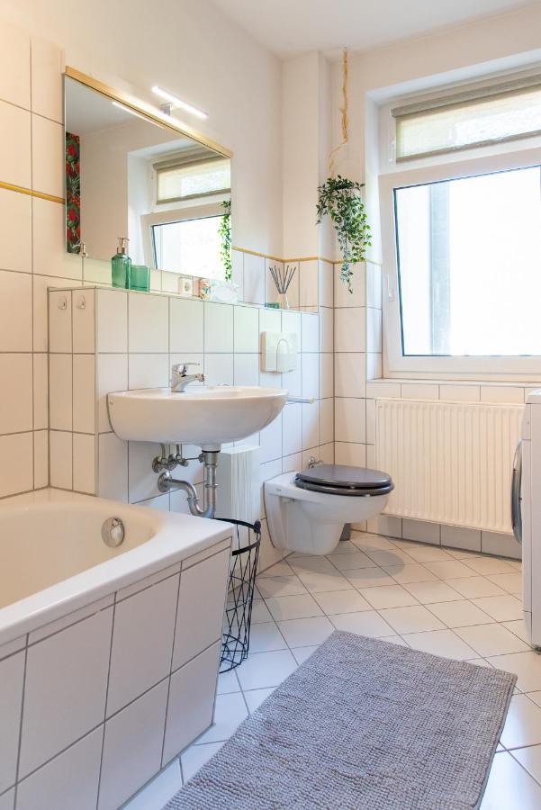 Stilvolles Apartment - Balkon, Netflix, Nespresso, Zentral, Messe Chemnitz Exteriör bild